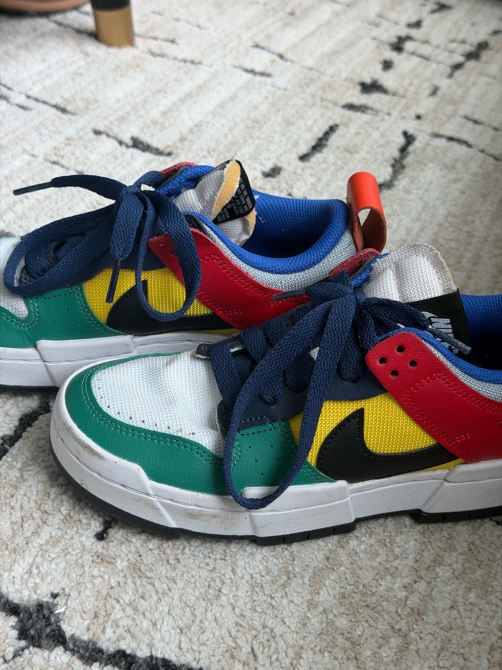 Nike Kids Colorblock Low-Top Sneakers in Green, Yellow, Red, Blue, Black & White